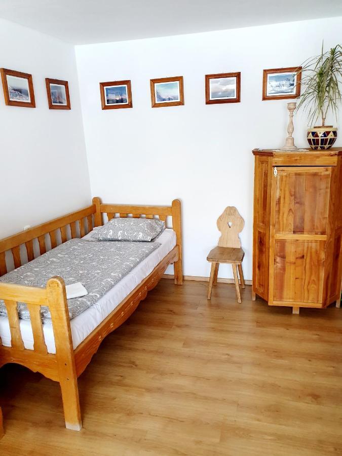 Raj Helmuta Villa Rabe  Buitenkant foto